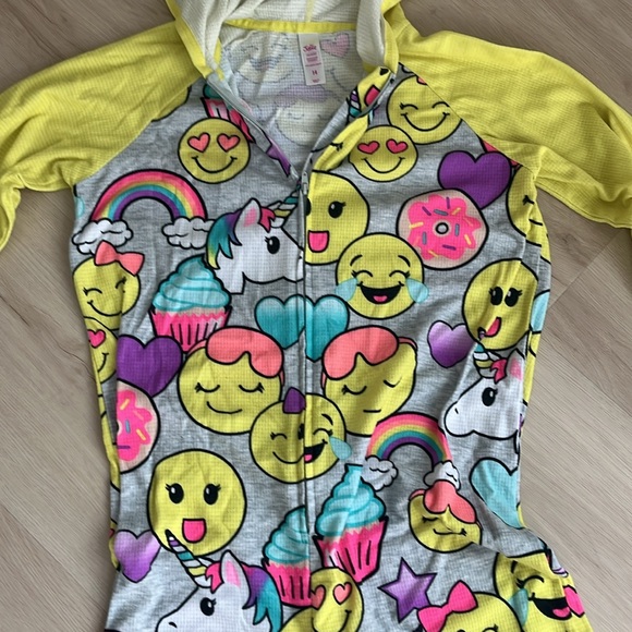 Justice pjs - Picture 3 of 4
